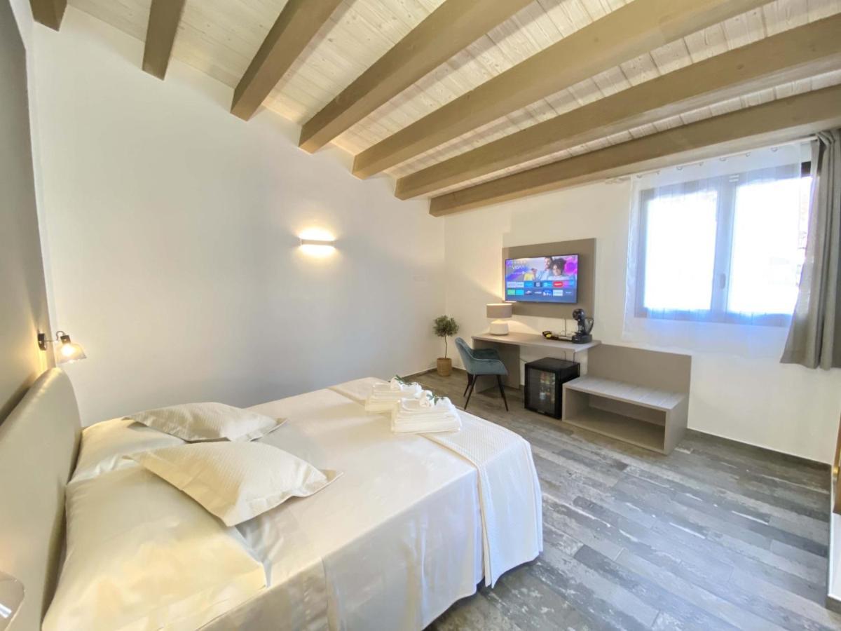 L'Ulivo Comfort Rooms Terrasini Esterno foto